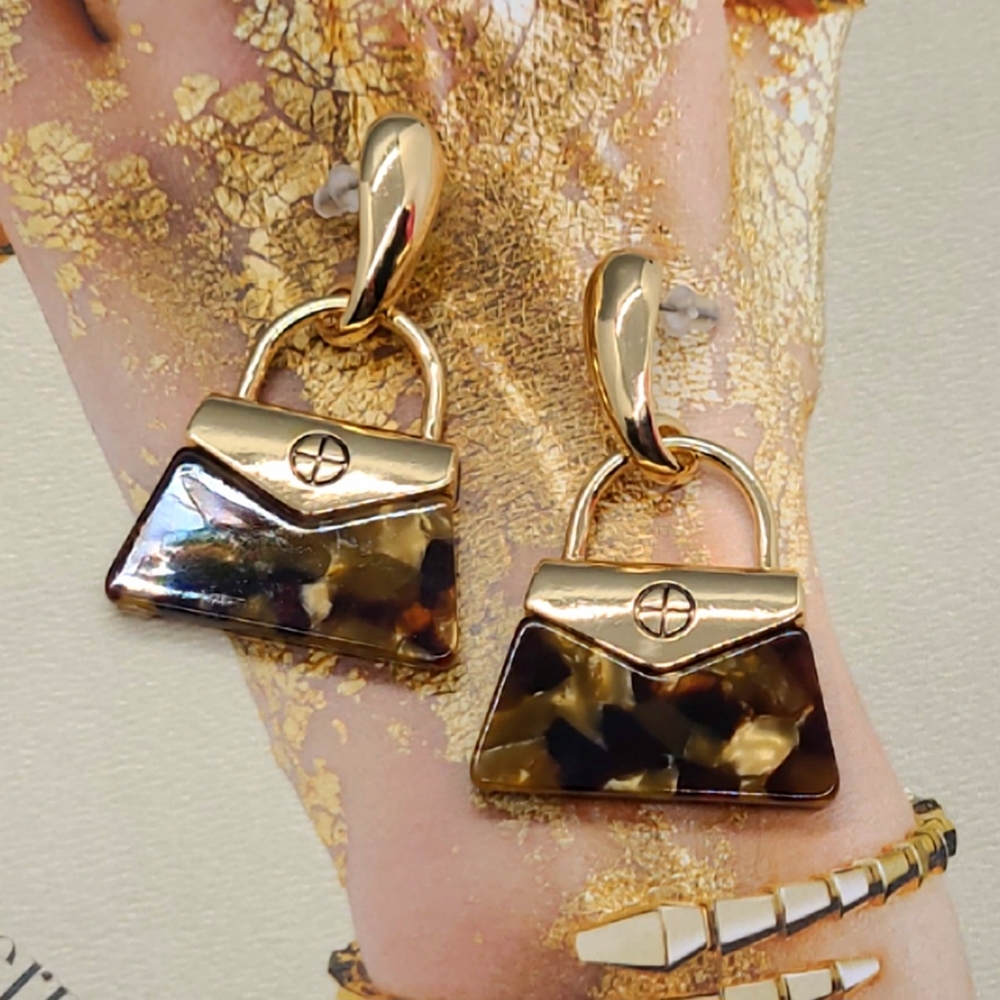 NWT Tortoise Shell Doorknocker Style Luxury Gold Dangle Earrings - Picture 6 of 12
